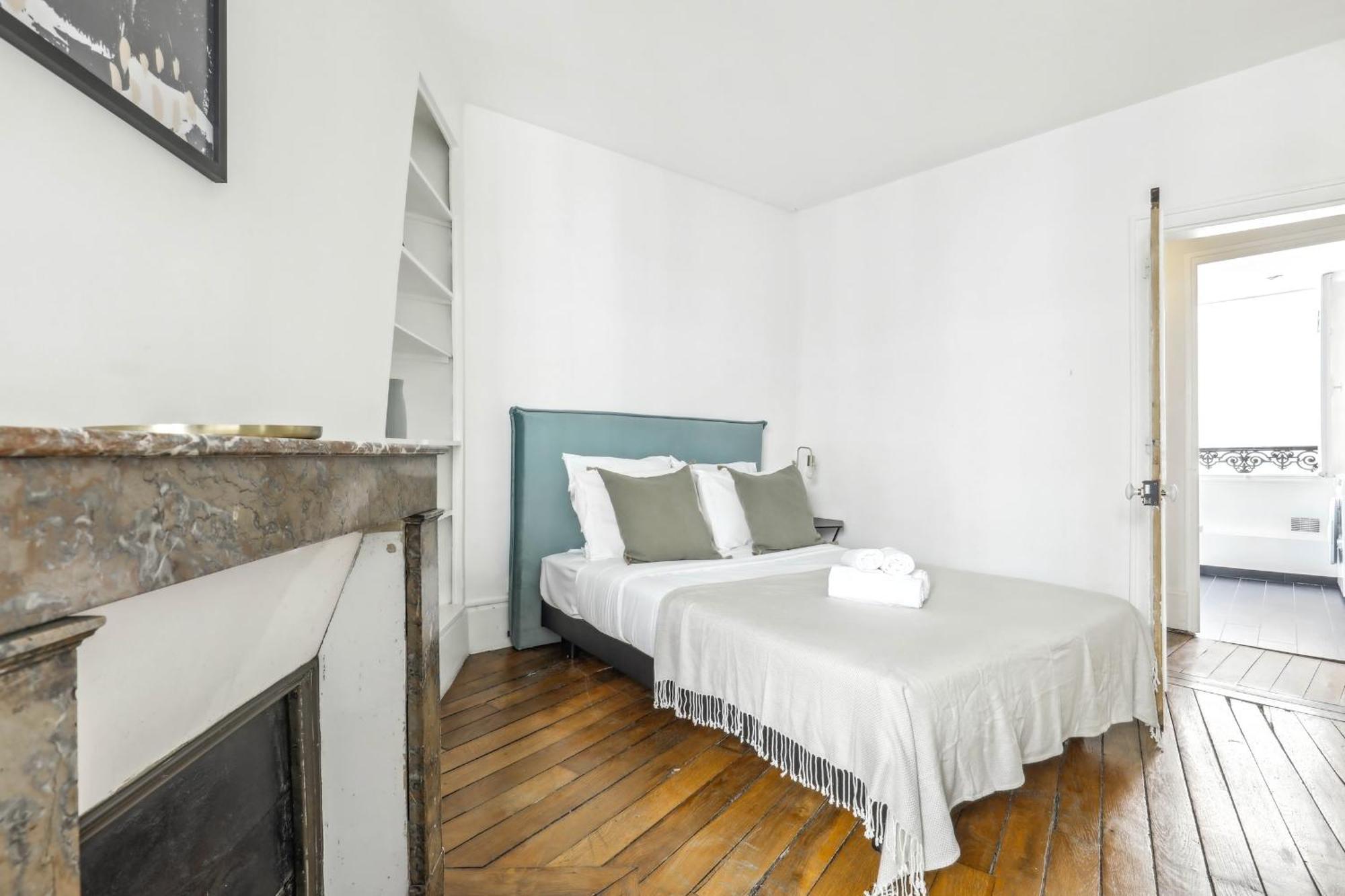 Appartement Le Marais 1br Place Saint Parijs